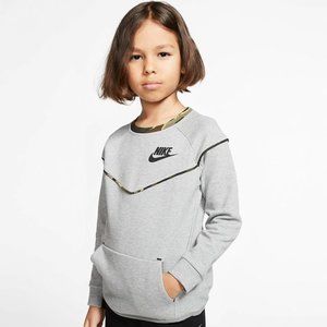 NIKE BOY'S TECH FLEECE CREW SWEATER 86F288 NEW with TAGS